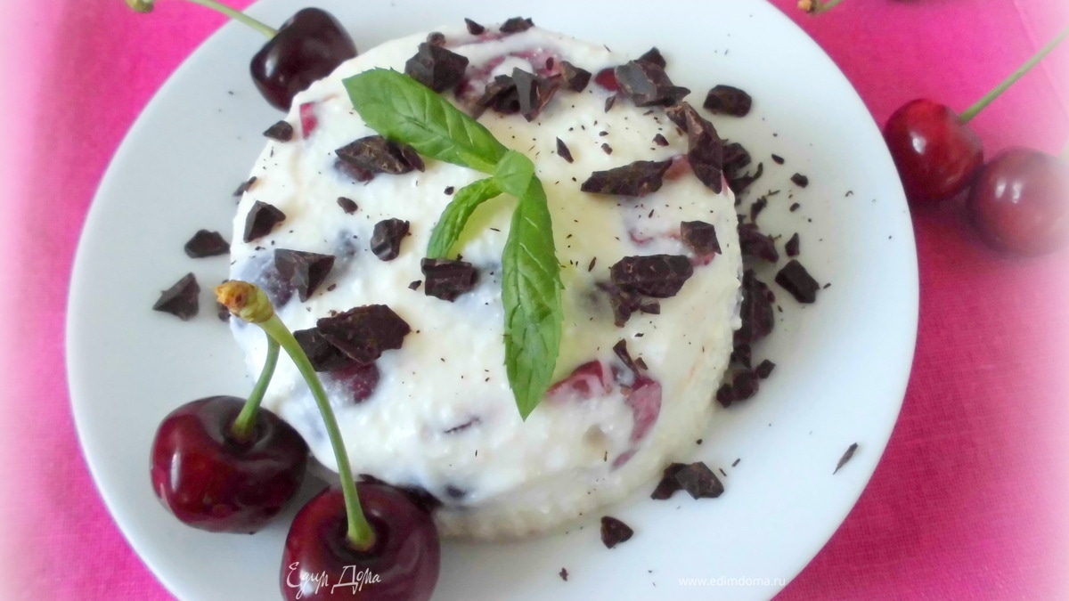 Творожный мусс с черешней