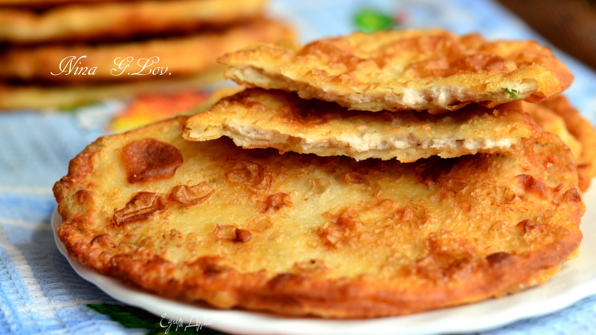 Очень вкусные тоненькие пирожки с мясом и картошечкой