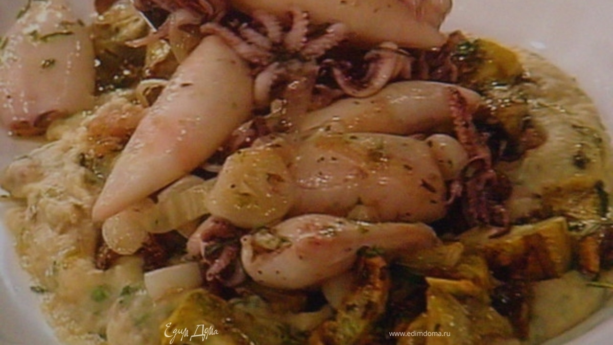 "Бэби"- кальмары с жареными баклажанами и фасолевым пюре