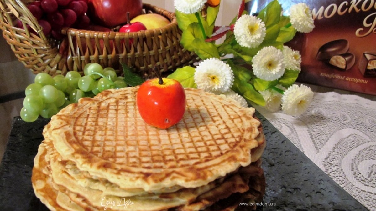 Вафли с яблоком и корицей для вафельницы