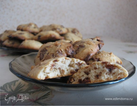 Печенье с шоколадной крошкой Печенье с шоколадной крошкой