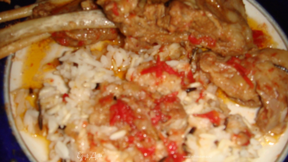 Бараньи ребрышки в томатно-чесночном соусе