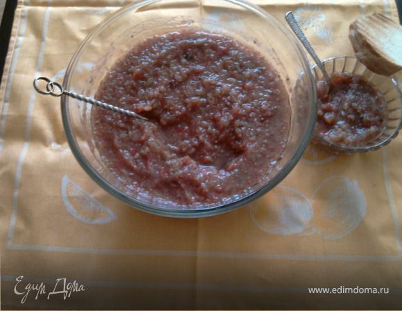 Сырая икра из баклажанов (синеньких) ("Новый урожай")