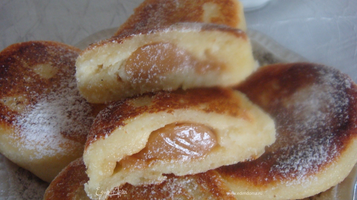 Сырники с вареной сгущенкой