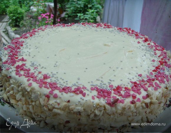 Торт "Киевский" (к Дню Рождения Мамы)