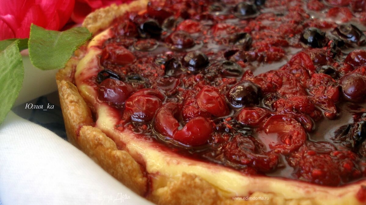 Творожный пирог с ягодным желе