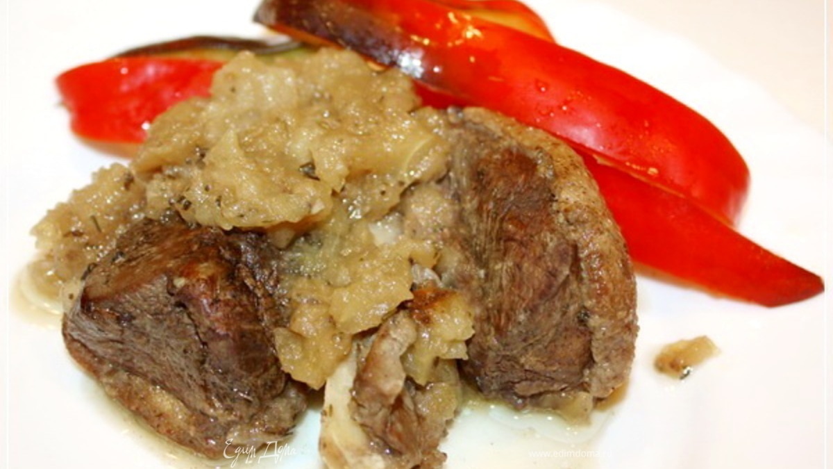 Утка ... тушим с яблоками