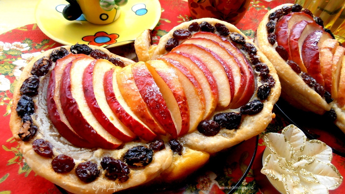 Слойки "Яблочко"