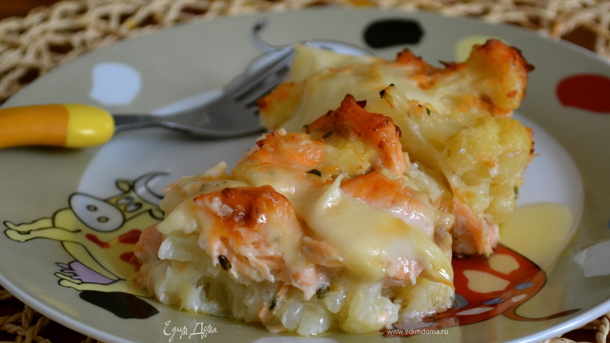 Запеканка из семги и цветной капусты