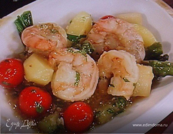 Вок с весенними овощами и креветками Вок с весенними овощами и креветками