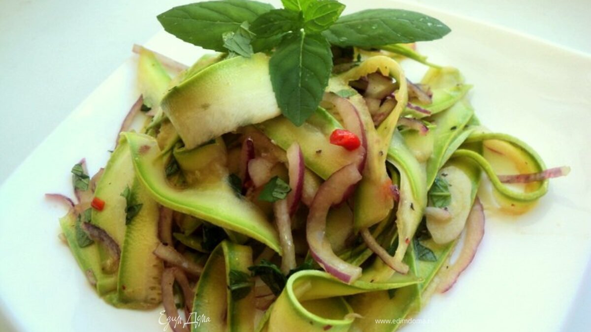 Салат кабачково-мятный