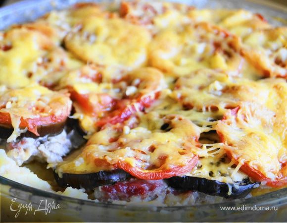 Картофельная запеканка с фаршем и молодыми овощами