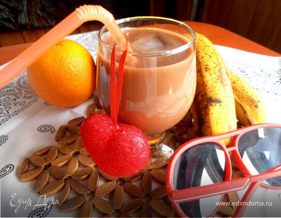 Бананово-шоколадный смузи ("Прохладительные напитки") Бананово-шоколадный смузи ("Прохладительные напитки")