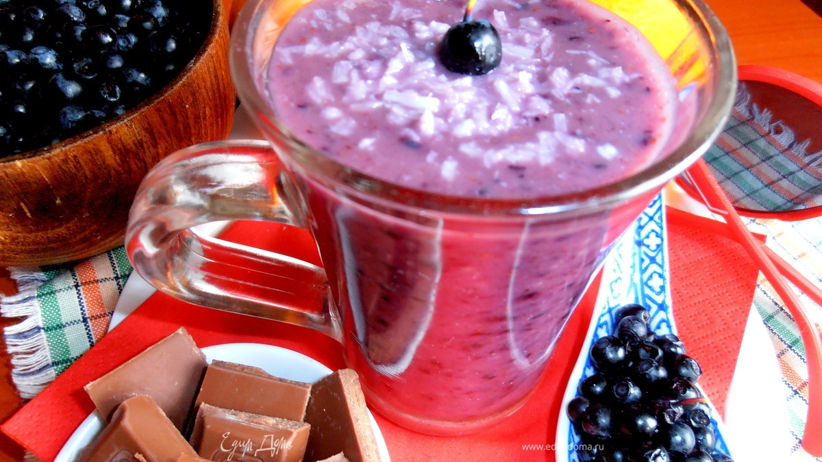 Бананово-черничный смузи ("Прохладительные напитки")