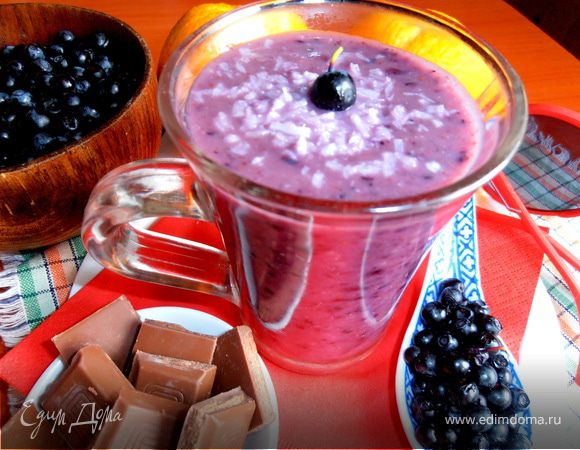 Бананово-черничный смузи ("Прохладительные напитки") Бананово-черничный смузи ("Прохладительные напитки")