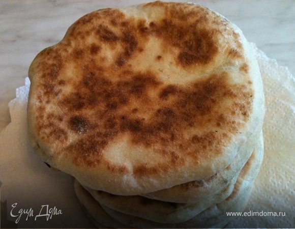 Лепешки с творожно-сырной начинкой