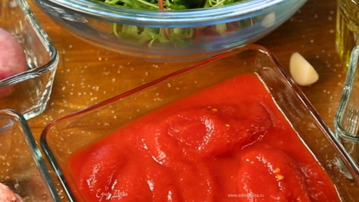 Куриные фрикадельки в томатном соусе