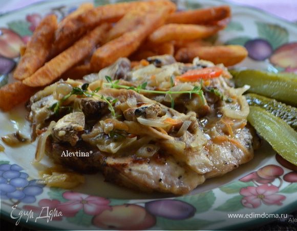 Свиные котлеты с вином Марсала и грибами Свиные котлеты с вином Марсала и грибами