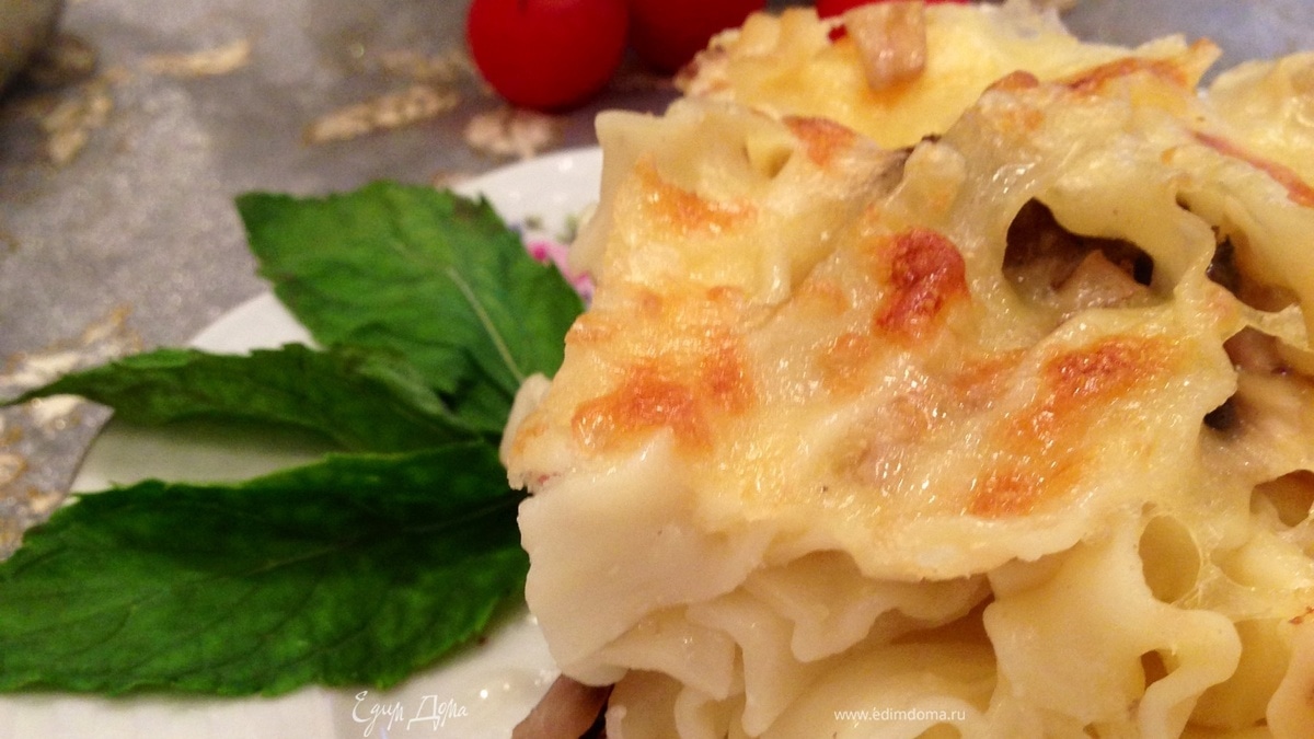 Фестонате с фрикадельками в сливках и под сыром