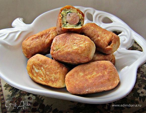 Пирожки с сосисками из творожного теста Пирожки с сосисками из творожного теста