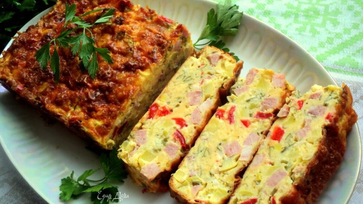 Закусочный кекс с овощами и ветчиной