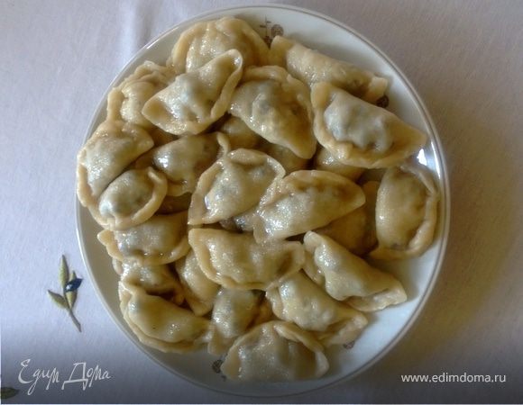 Вареники с черной смородиной Вареники с черной смородиной