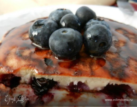 Оладьи с черникой "Завтрак за 5 минут" Оладьи с черникой "Завтрак за 5 минут"