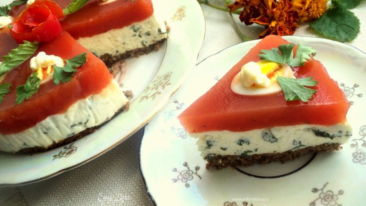 Закусочный  сырно-томатный торт