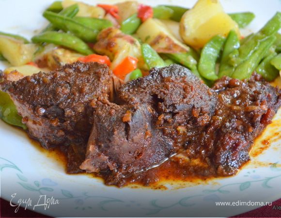 Свинина тушеная