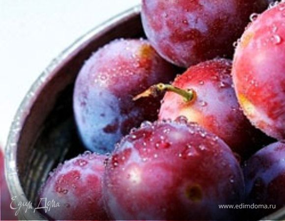 Сливовое варенье с миндалем и корицей Сливовое варенье с миндалем и корицей