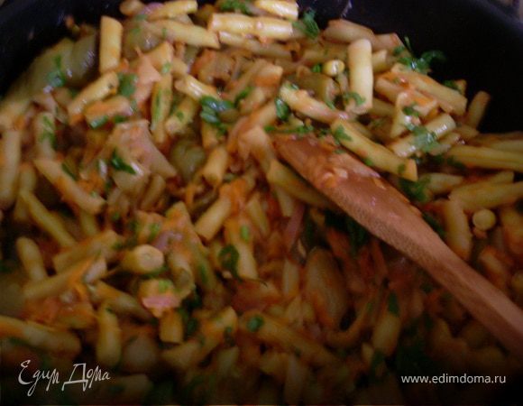 Стручковая фасоль с перцами Стручковая фасоль с перцами