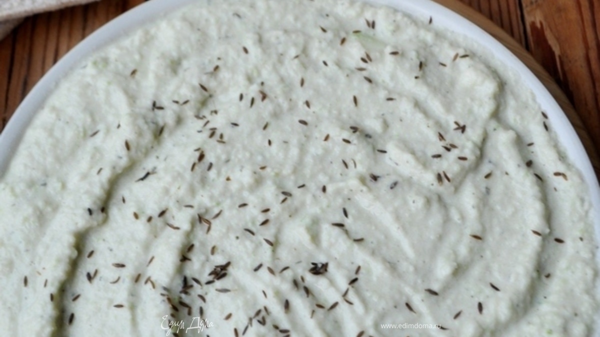 Дип из кабачков с тахиной