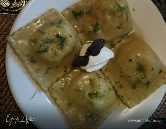 Равиоли с творогом ишпинатом