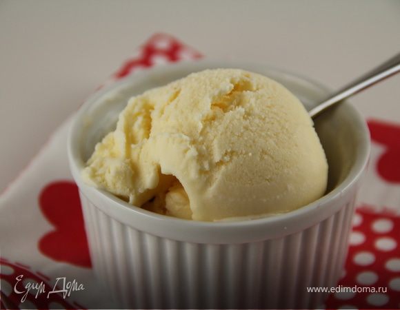 Сливочное мороженое с лимонным курдом Сливочное мороженое с лимонным курдом