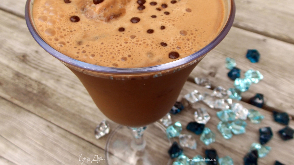 Ледяной кофе "шоколадный чизкейк"
