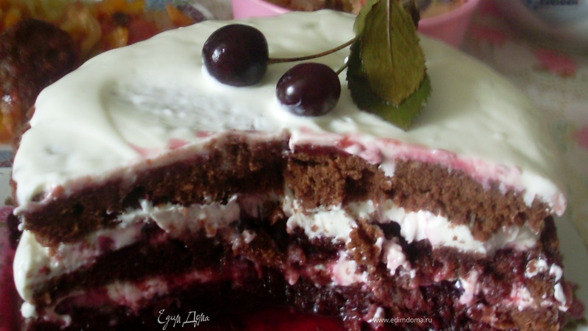 быстрый шоколодный тортик с вишней