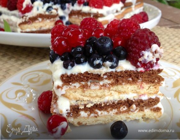 Торт " Ягодное изобилие" (без выпечки) Торт " Ягодное изобилие" (без выпечки)