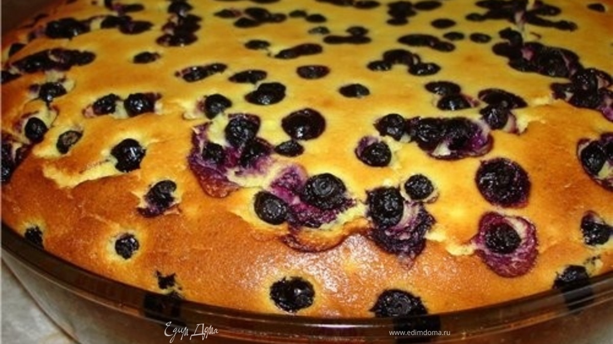 Сметанник с ежевикой