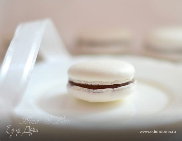 "Макароны" с шоколадным кремом (Makarons with chocolate cream) "Макароны" с шоколадным кремом (Makarons with chocolate cream)