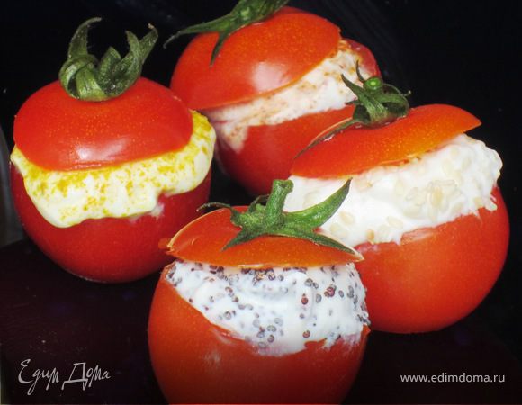Помидоры черри, фаршированные рикоттой Помидоры черри, фаршированные рикоттой