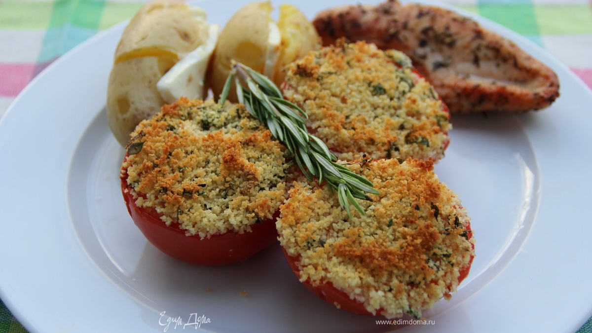 Запеченные помидоры с ароматной посыпкой