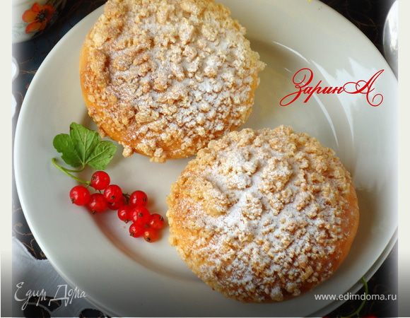 Булочки с кокосом и миндальным штрейзелем Булочки с кокосом и миндальным штрейзелем