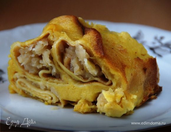 Блинный яблочный пирог со сливочным кремом