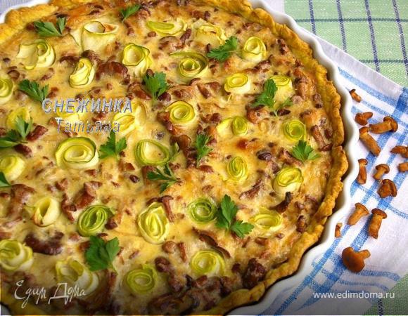 Открытый пирог с лисичками и цукини на ароматном тесте (для Натальи и Команды ЕД) Открытый пирог с лисичками и цукини на ароматном тесте (для Натальи и Команды ЕД)