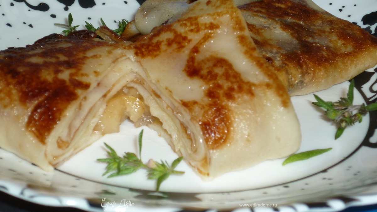 блинчики с яблоками