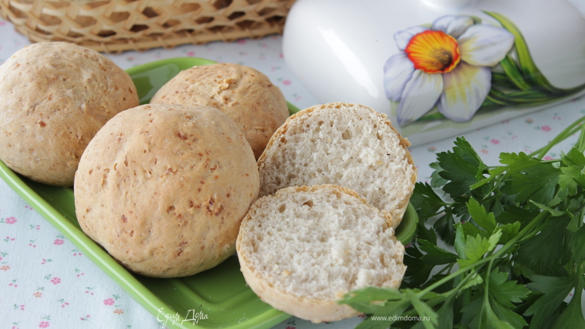 Булочки с гречневыми хлопьями ("Школьная ссобойка")