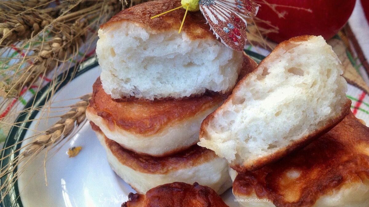 Пышные дрожжевые оладьи