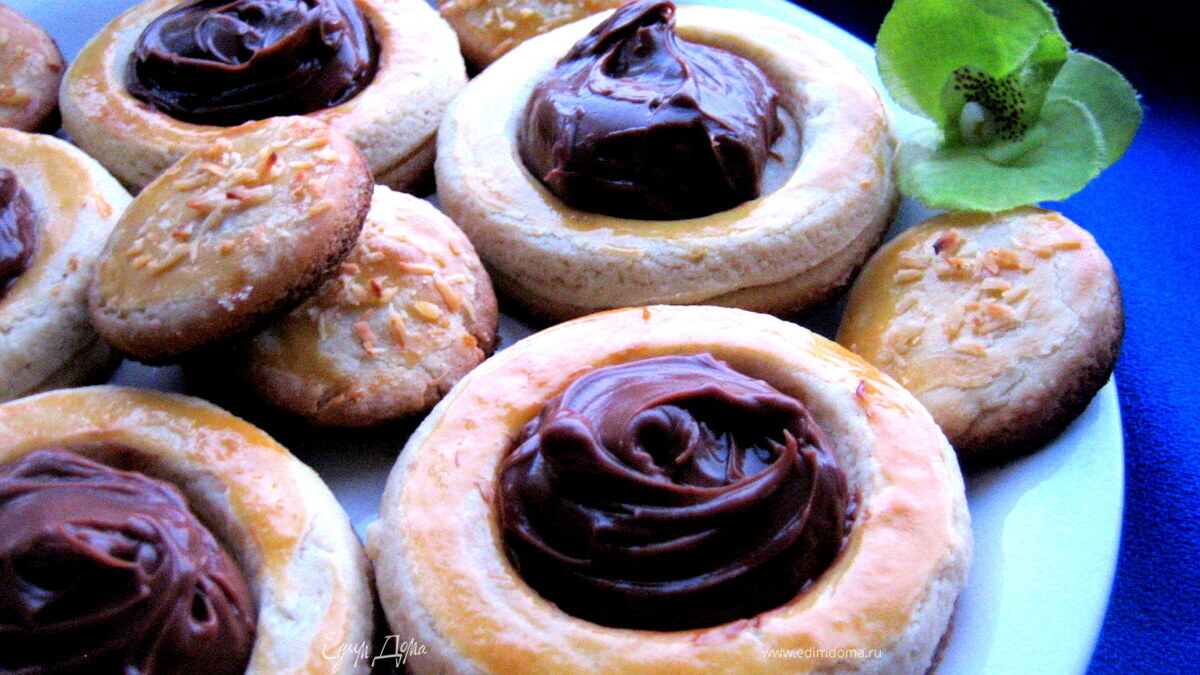 Песочное печенье с шоколадным наполнением ("Школьная ссобойка")