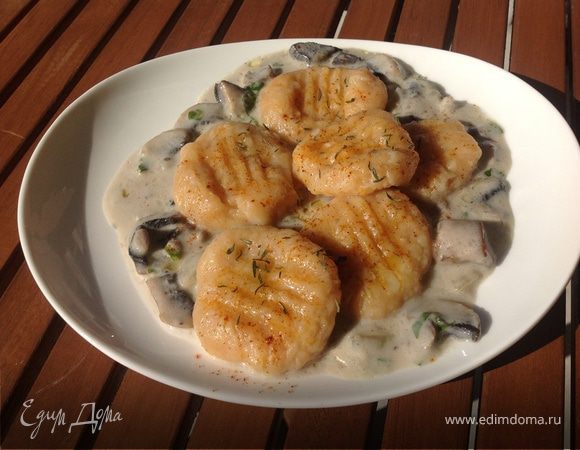 Ньокки тыквенные с грибным соусом