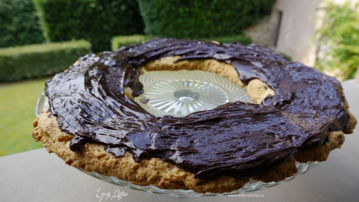 Песочное кольцо с шоколадом